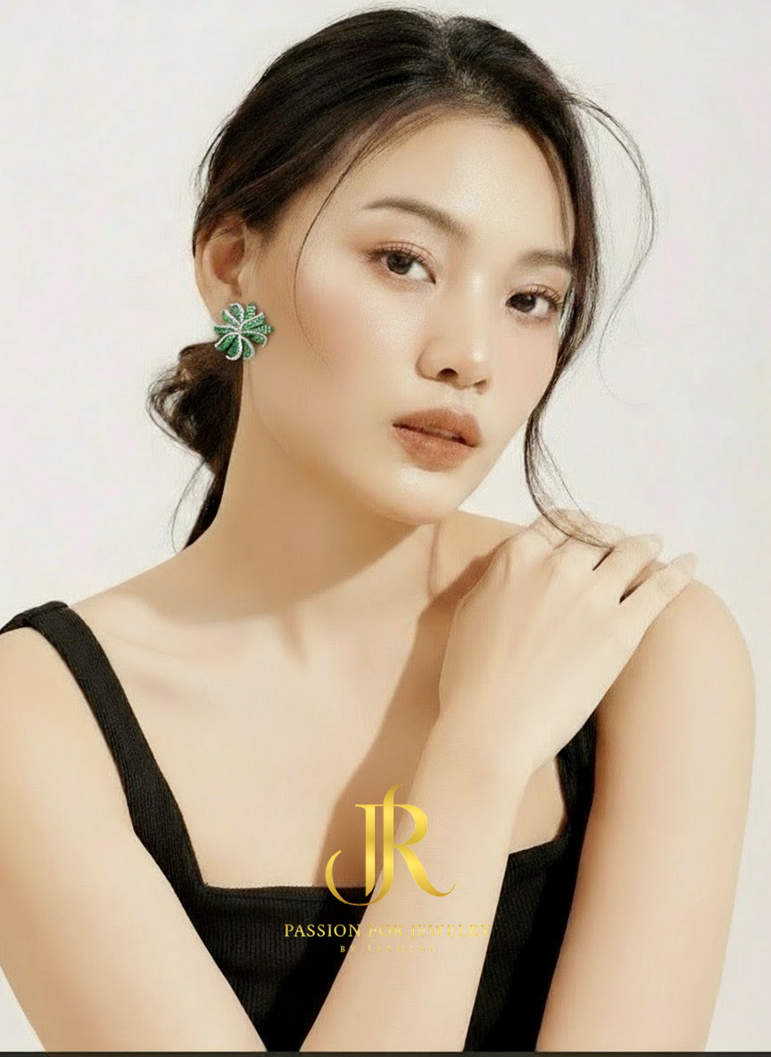 Intense Bloom Stud Earrings (Invisible Collection)